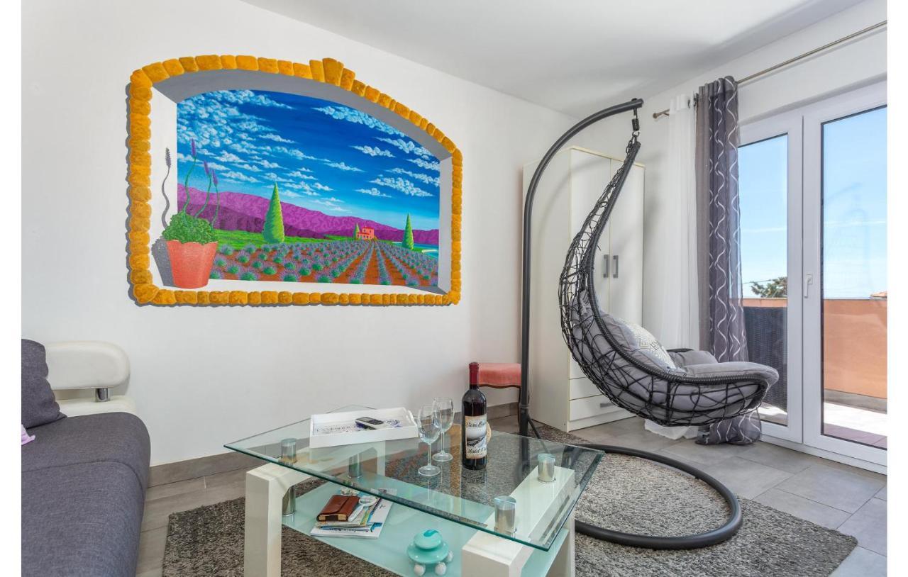 Beautiful Apartment In Stara Baska With Wifi ภายนอก รูปภาพ